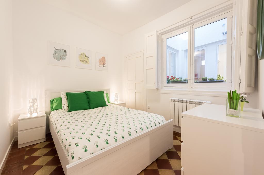 Plaza Mayor Apartment Madrid Esterno foto